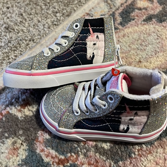 Never Worn Toddler Vans - Picture 2 of 3